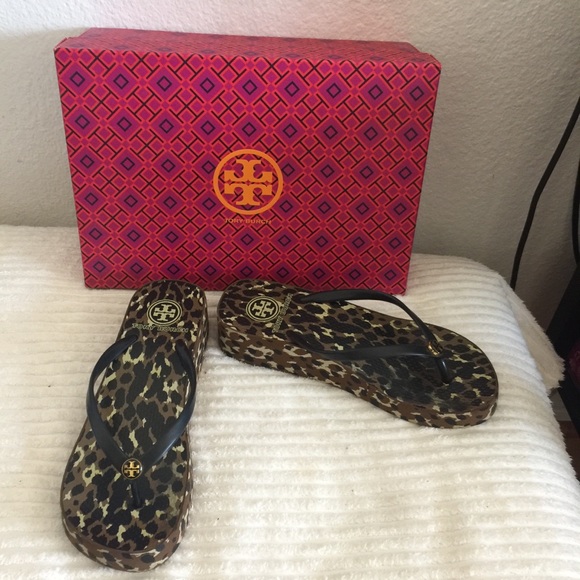 Tory Burch Thandie wedge flip-Flop - Picture 2 of 7